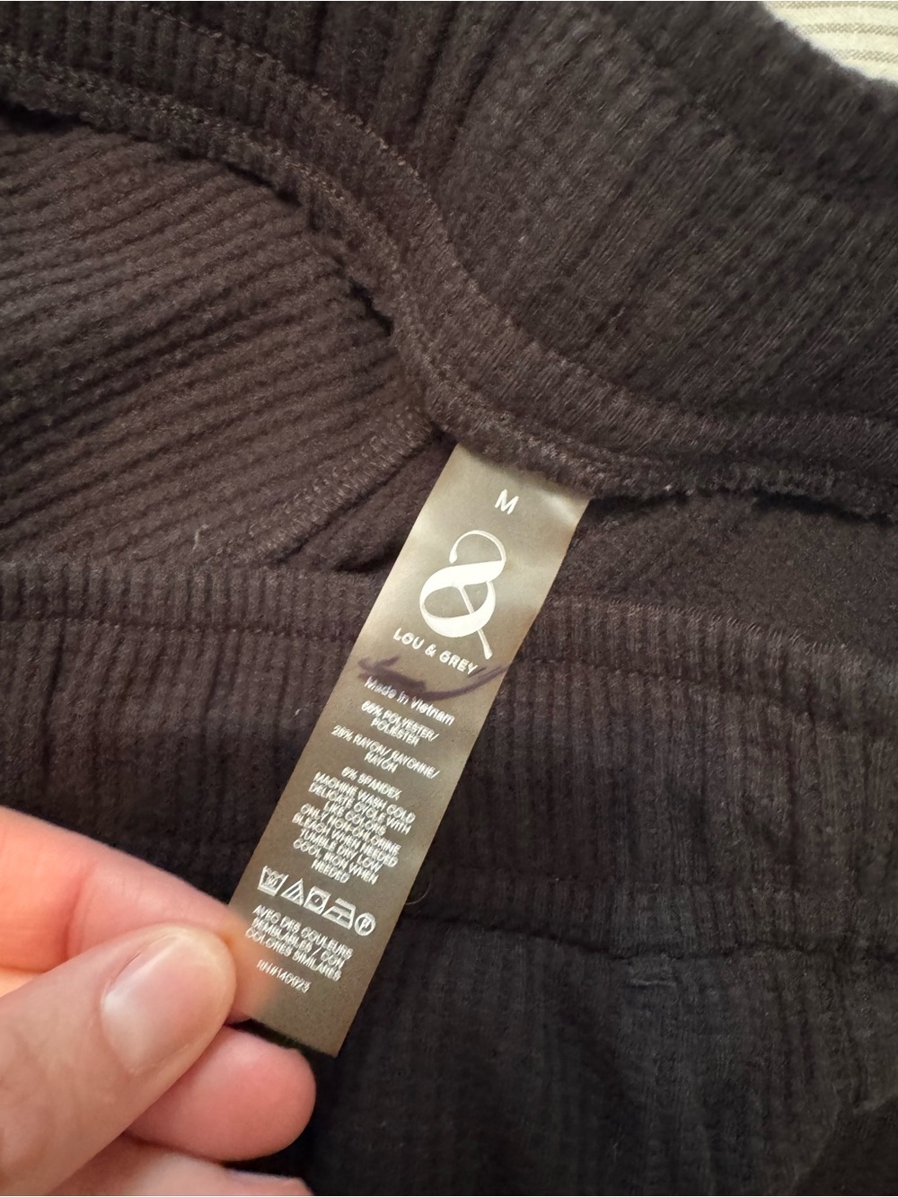Black Ribbed Drawstring Joggers - Picture 4 of 7
